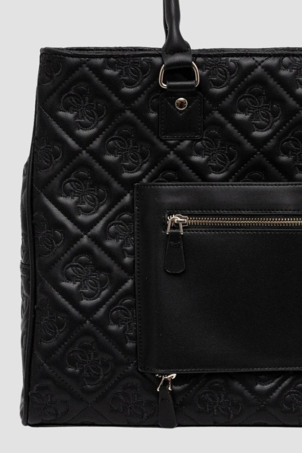 GUESS Czarna damska podróżna torebka Adelasia