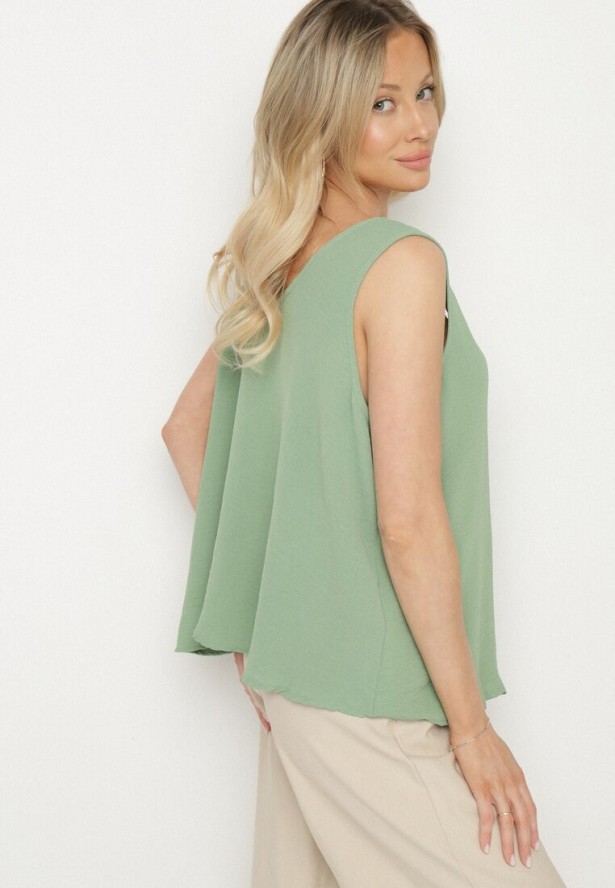 Jasnozielony Top na Szerokich Ramiączkach Zdobiony Guzikami Jenadorea