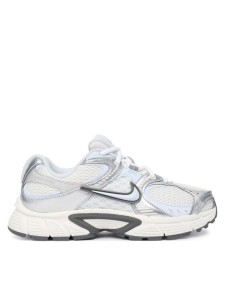 Nike Sneakersy V5 RNR HQ7901 Szary