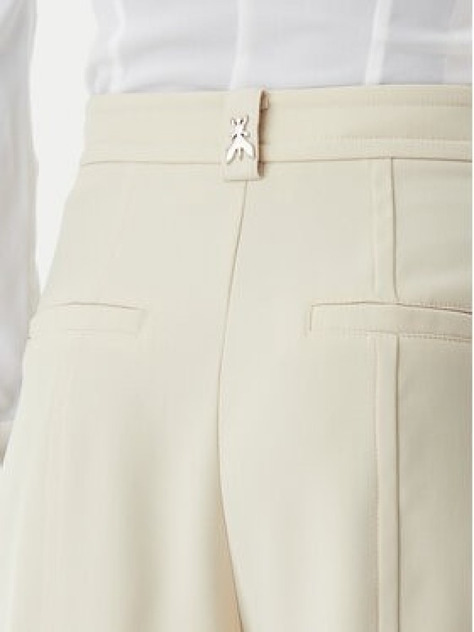 Patrizia Pepe Szorty materiałowe 8P0697/A545-B814 Beżowy Regular Fit