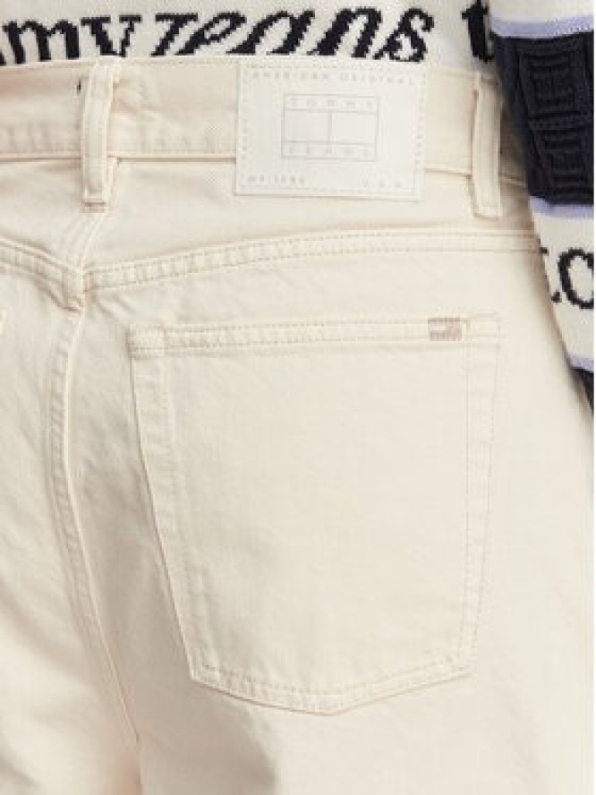 Tommy Jeans Jeansy DW0DW22409 Kremowy Loose Fit