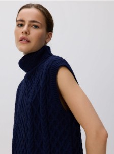 Kamizelka z golfem - granatowy