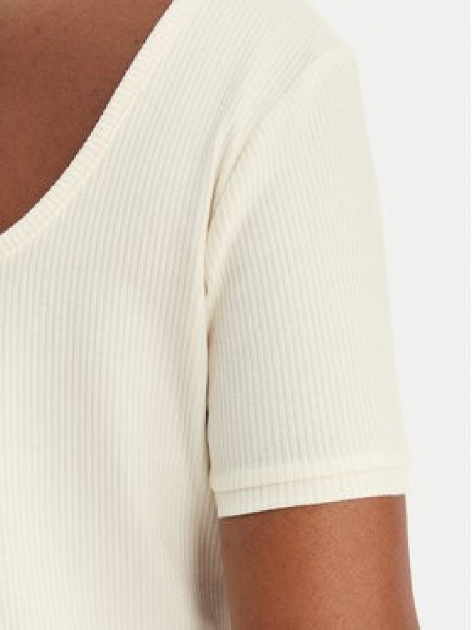 Guess T-Shirt V6GP04 K2969 Écru Slim Fit