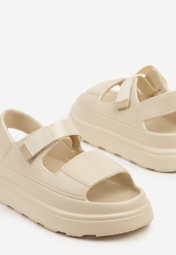 Beżowe Sandały Sportowe na Grubej Podeszwie Lisaniel