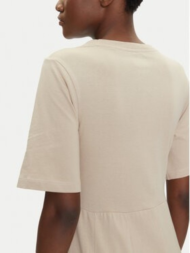 Bomboogie Sukienka codzienna AW8942TJOR5 Beżowy Regular Fit