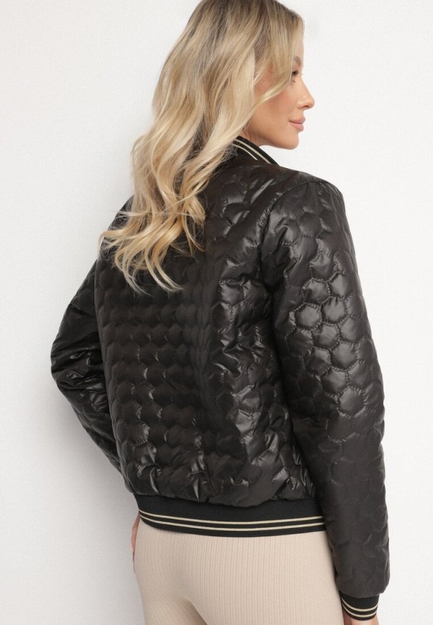 Czarna Kurtka w Stylu Bomberki Ozdobiona Pikowaniem i Paskami Desiriel