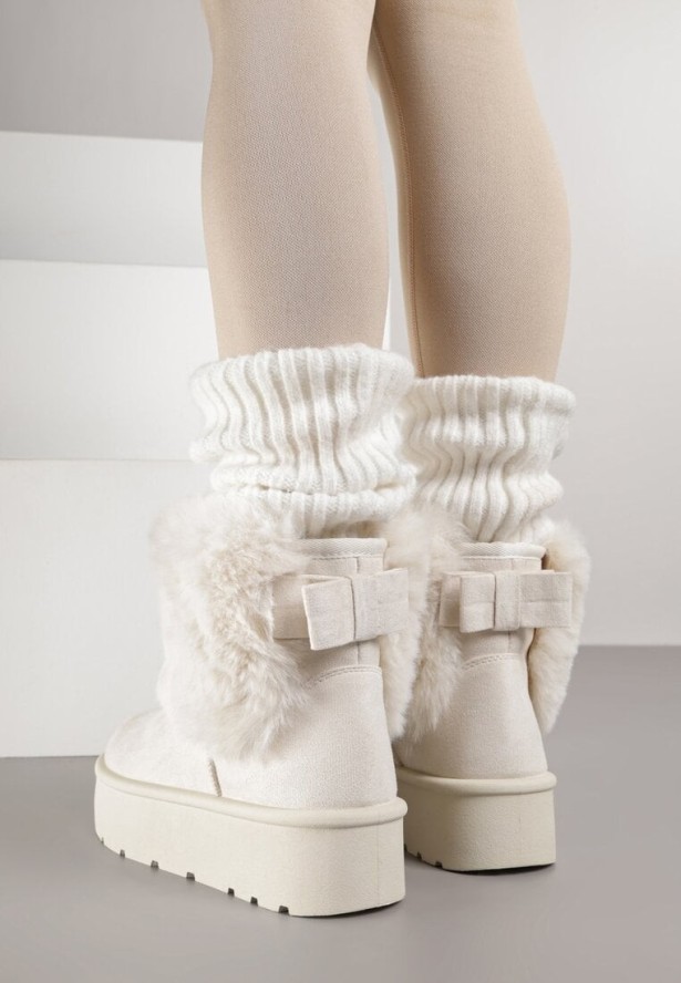 Beżowe Śniegowce z Cholewką za Kostkę Ocieplane z Futerkiem i Małą Kokardą Reinedia