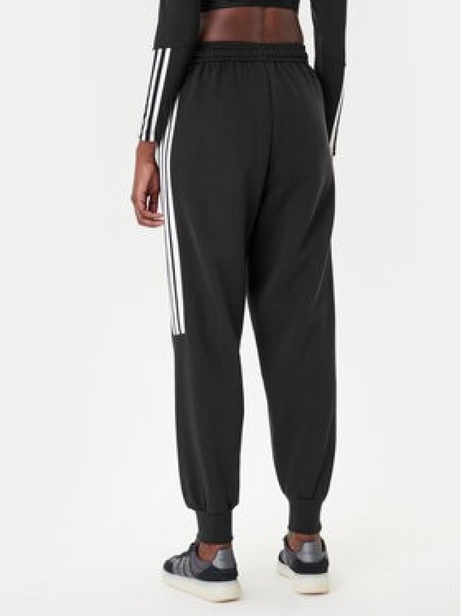 adidas Spodnie dresowe Tiro 3-Stripes JL7488 Czarny Loose Fit