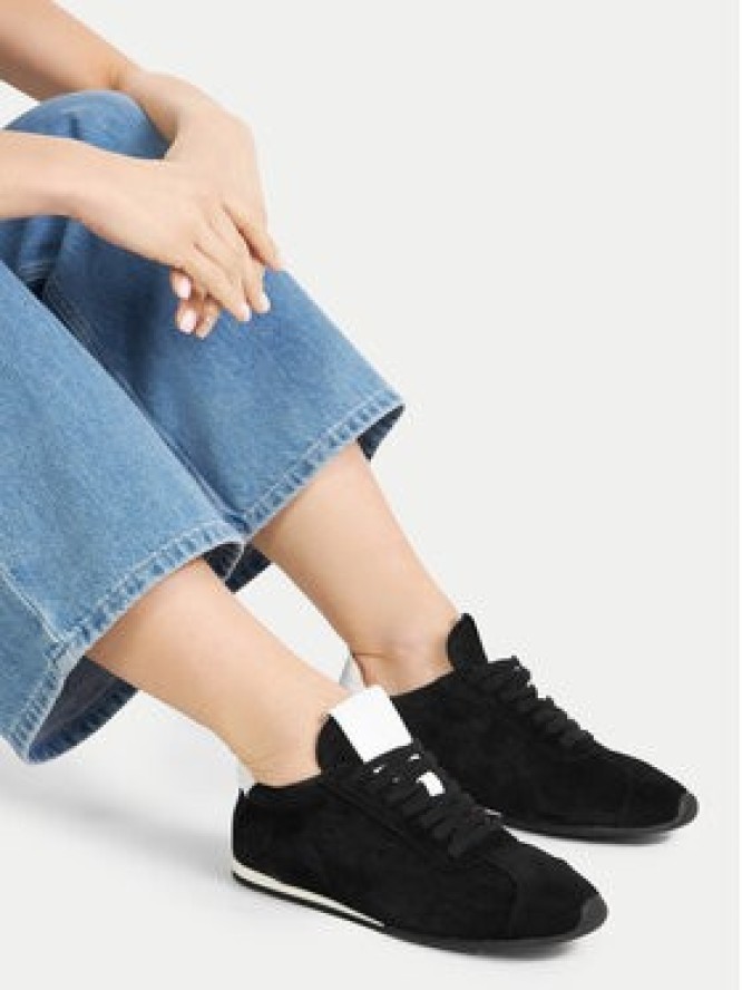 Gino Rossi Sneakersy AYA-110125 Czarny