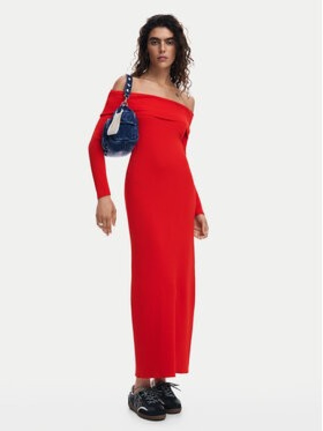 Desigual Sukienka dzianinowa Milwaukee 24WWVF06 Czerwony Slim Fit