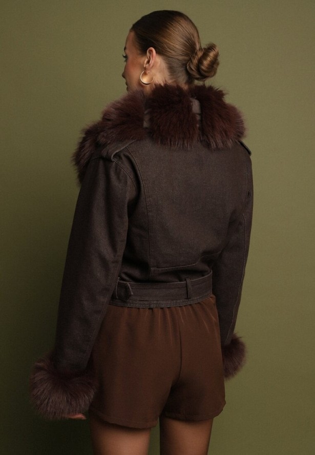 Brązowa Ocieplana Kurtka Ramoneska z Futrem przy Kołnierzu i Rękawach Mevesala