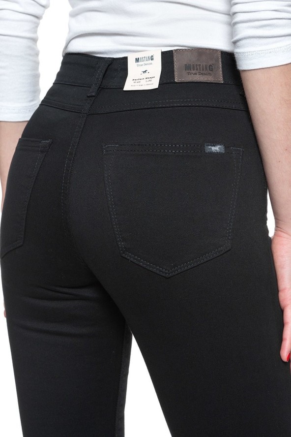 MUSTANG Perfect Shape DENIM BLACK 1008623 4000 940