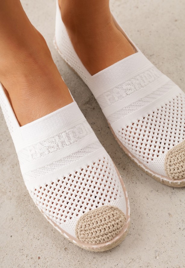 Białe Espadryle z Plecioną Cholewką przed Kostkę Mokosa