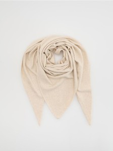 Gładki szal - kremowy