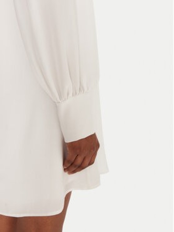 Rinascimento Sukienka koktajlowa CFC0126205003 Biały Slim Fit