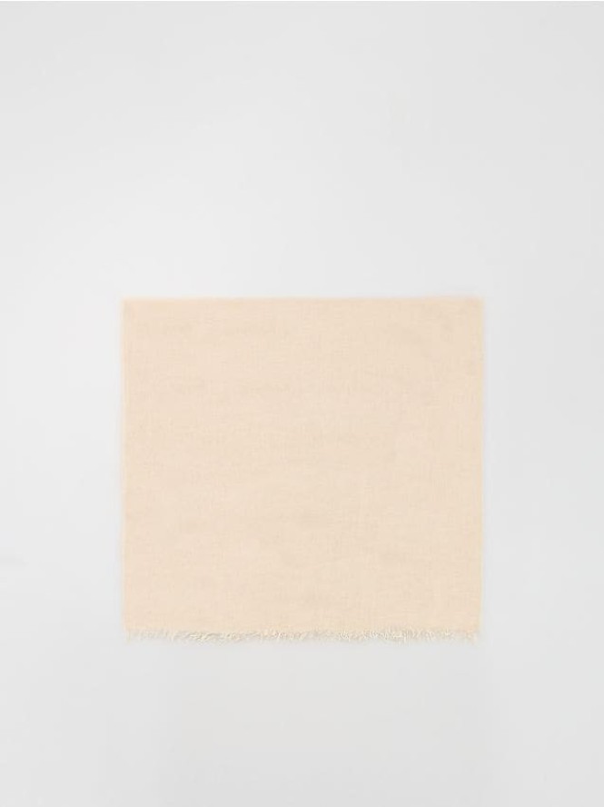 Gładki szal - złamana biel