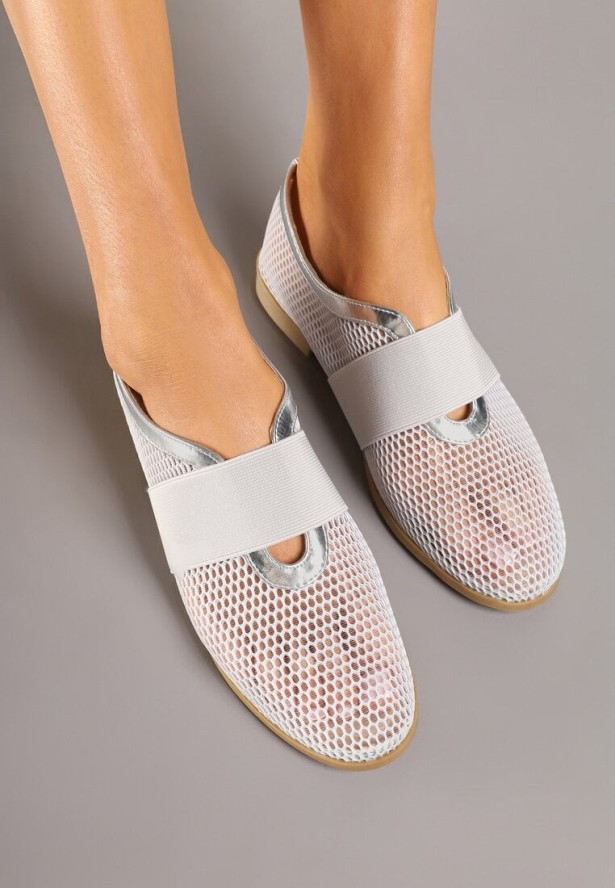 Srebrne Siateczkowe Balerinki Ozdobione Elastycznym Paskiem Selesi