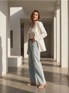 Żakiet z wiskozą i domieszką lnu - kremowy