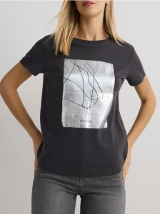 T-shirt z metalicznym nadrukiem - ciemnoszary