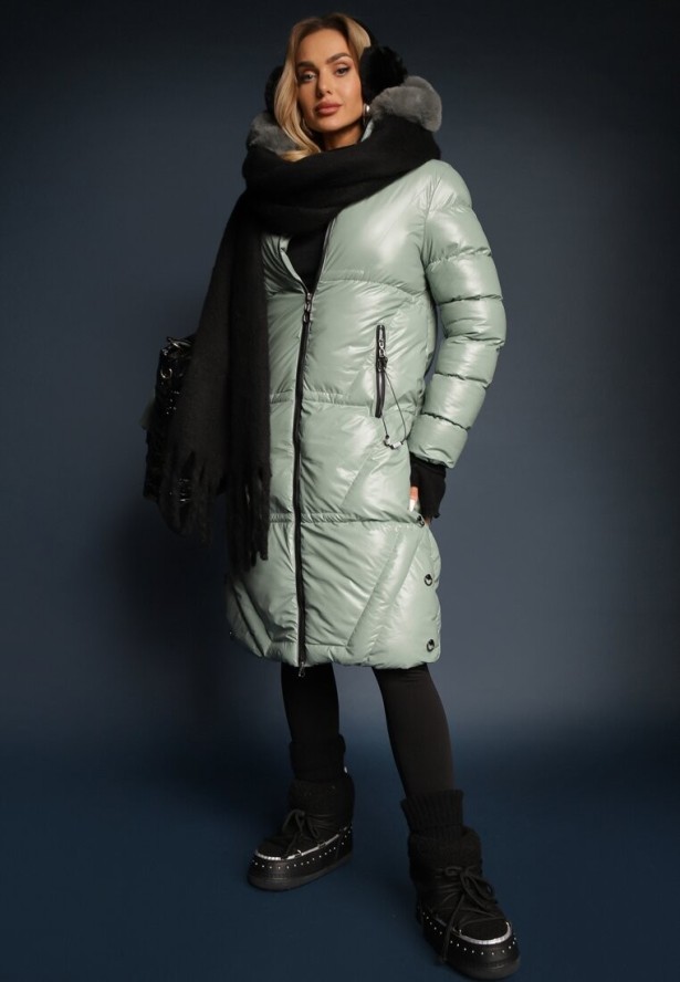 Ciemnozielona Kurtka Pikowana z Futerkiem i Kapturem Asmina