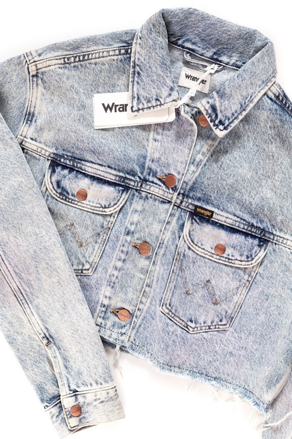 DAMSKA KURTKA JEANSOWA WRANGLER RETRO CROP JACKET WRAINBOW WASH W417RI24K 112128793