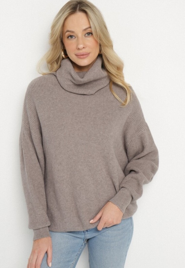 Ciemnobrązowy Golf o Klasycznym Kroju z Kaszmirem Azifra