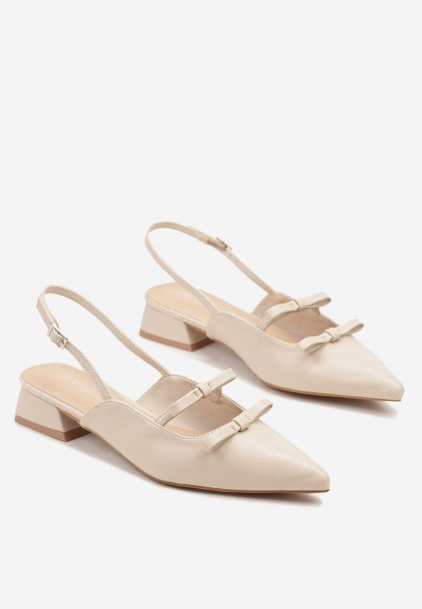 Beżowe Eleganckie Sandały na Niskim Słupku z Kokardkami i Noskiem w Szpic Rensara