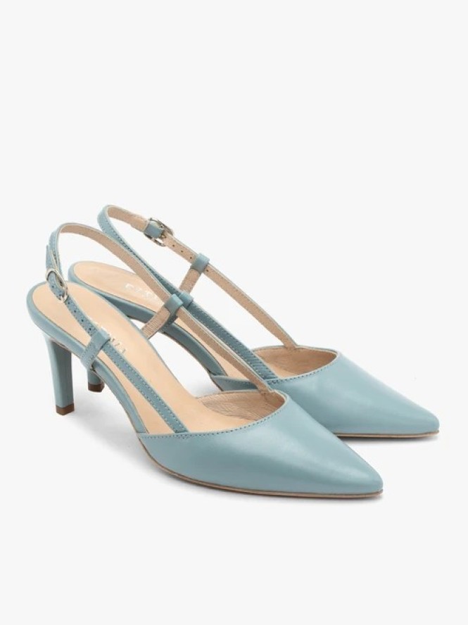 Niebieskie czółenka typu slingback