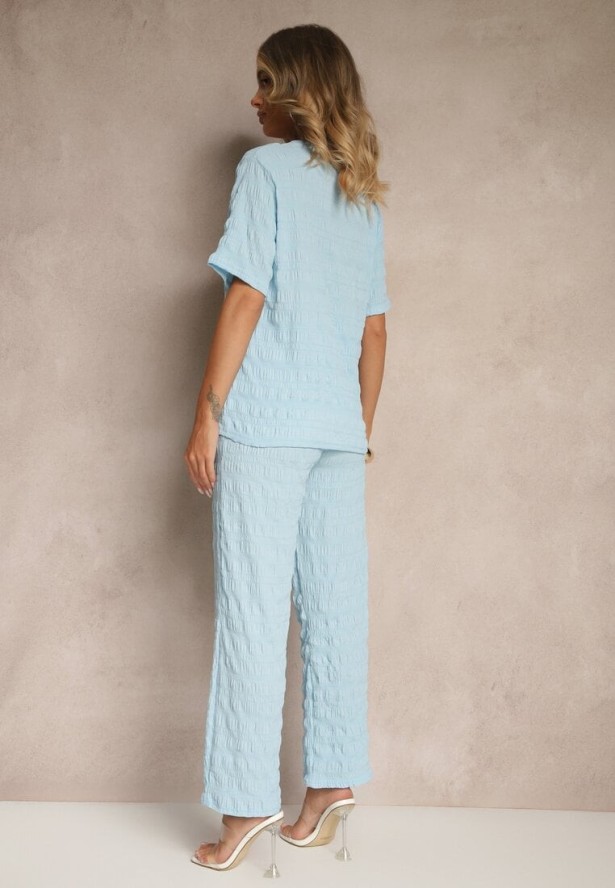 Jasnoniebieski Casualowy Komplet z Szerokimi Spodniami i T-shirtem Devineva