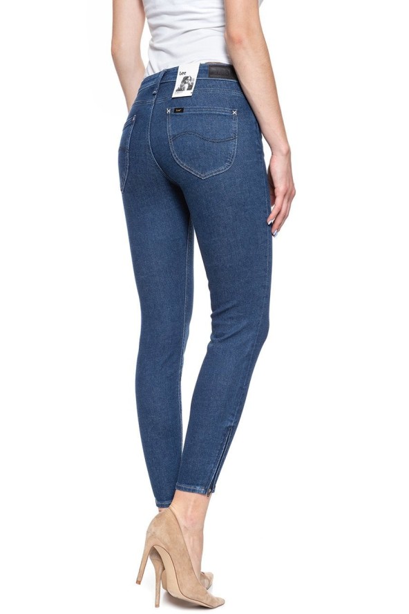 SPODNIE DAMSKIE LEE SCARLETT CROPPED CLEAN SAY L30CROJJ 112106400