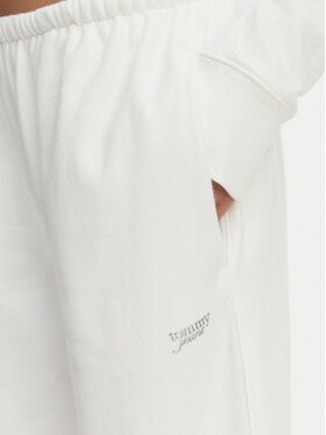 Tommy Jeans Spodnie dresowe Metallic Logo DW0DW22735 Biały Wide Leg