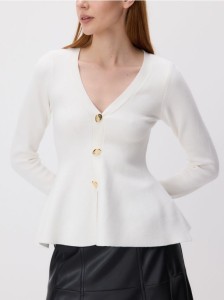 Sweter z dekoracyjnymi guzikami - kremowy