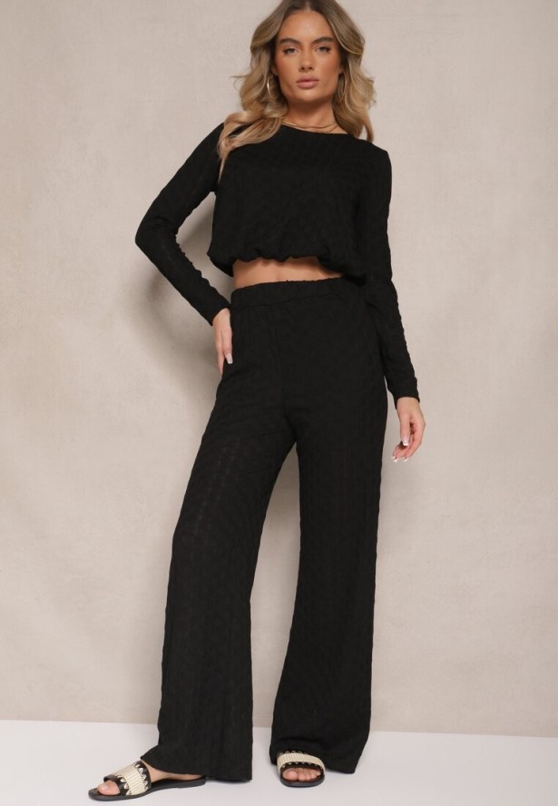 Czarny Komplet z Tłoczeniami Szerokie Spodnie i Bluzka o Kroju Bombki Frolloti