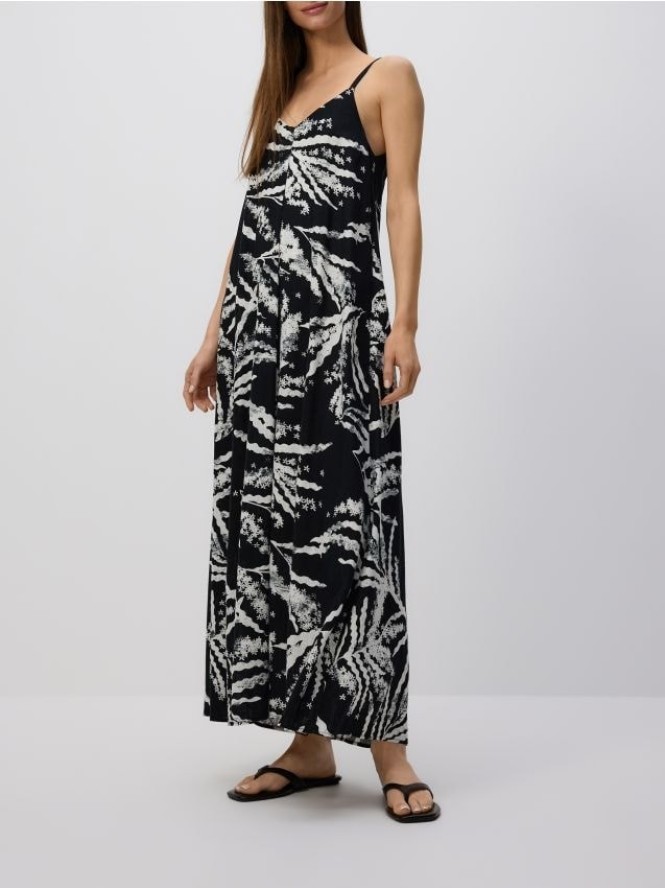 Wzorzysta sukienka - czarny