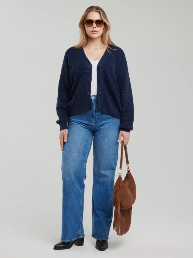 Sweter kardigan damski o strukturalnym splocie granatowy Sabira 403