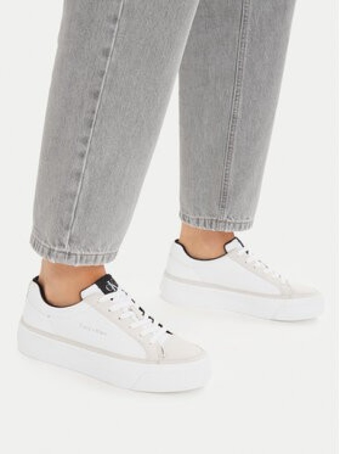 Calvin Klein Sneakersy Vulc Flatf Laceup HW0HW03086 Biały