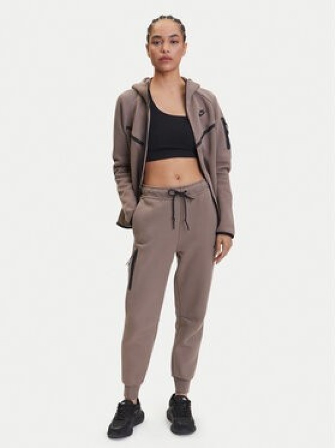 Nike Spodnie dresowe Tech Fleece HV6779 Brązowy Regular Fit