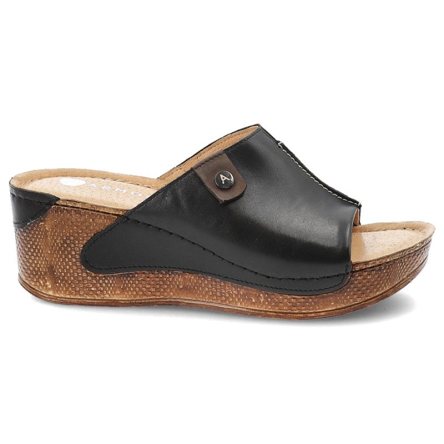 Czarne Klapki Armodo Modne Obuwie Damskie Na Koturnie