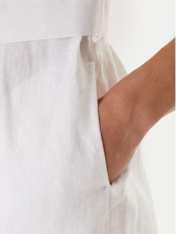 Tatuum Sukienka koszulowa Salima T2509.207 Biały Regular Fit