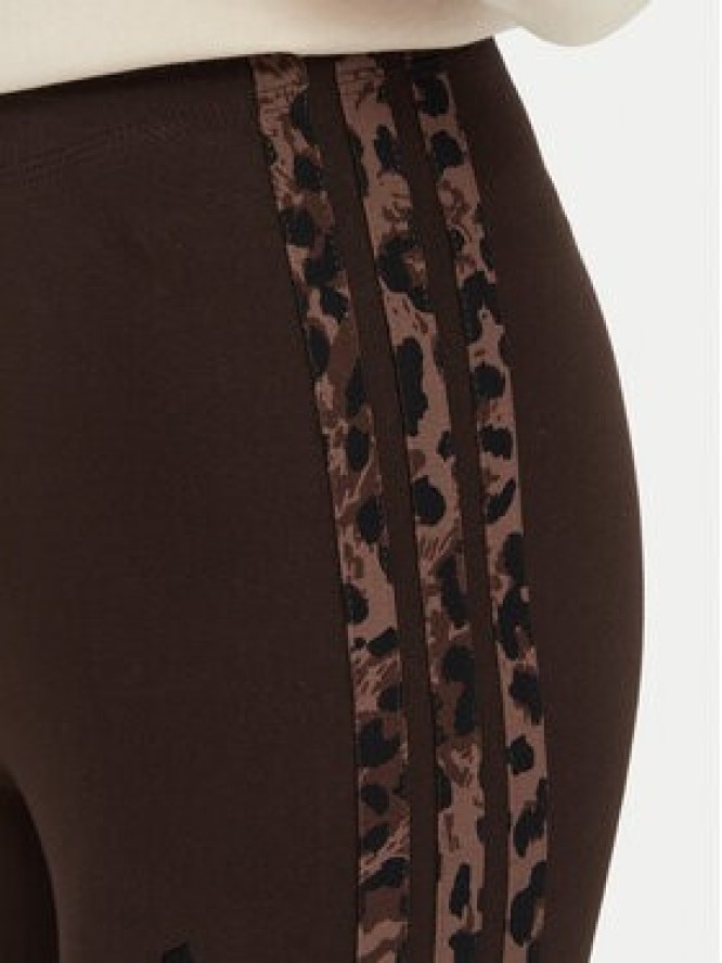 adidas Legginsy Seasonal Essentials Animal Print 3-Stripes KV9302 Brązowy Slim Fit