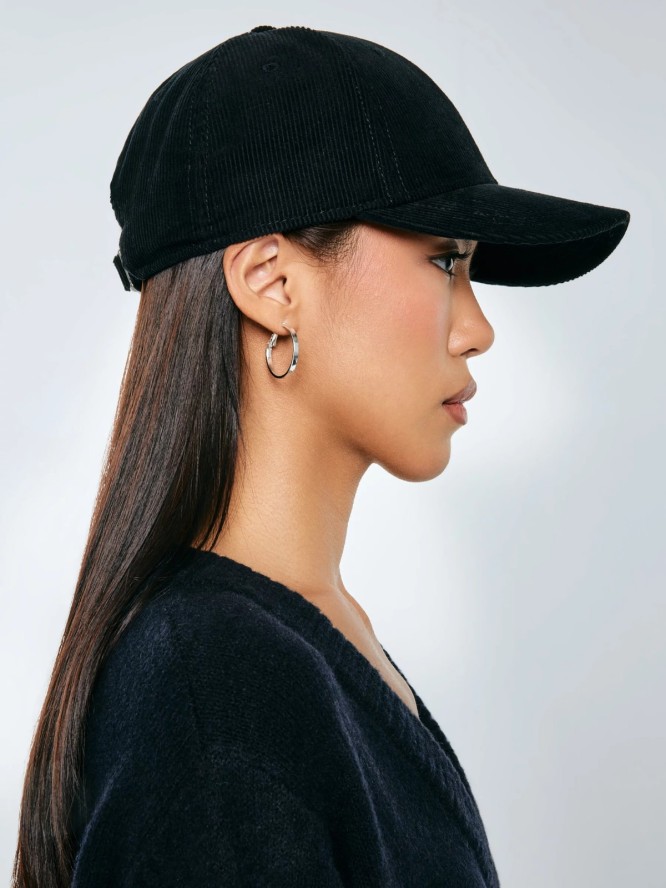 Czapka z daszkiem sztruksowa czarna Cordi 906