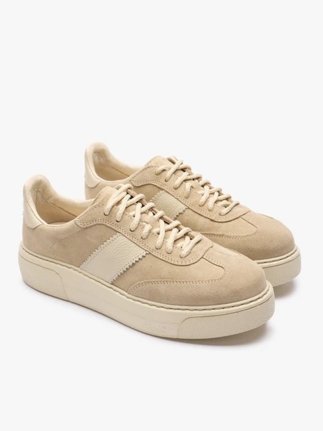 Beżowe sneakersy ze skóry licowej i welurowej
