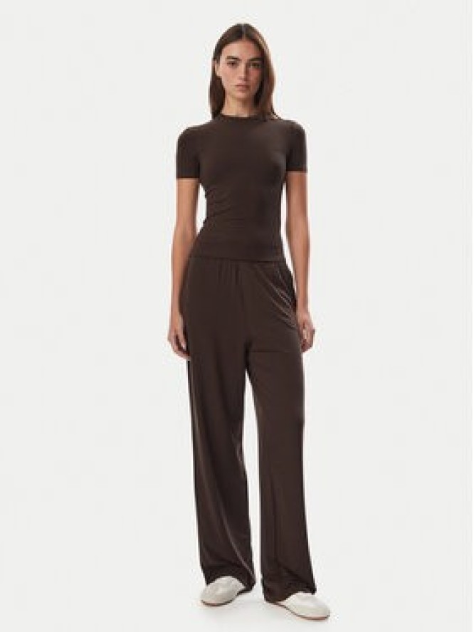 Guess Spodnie dresowe O6BB06 K5060 Brązowy Regular Fit