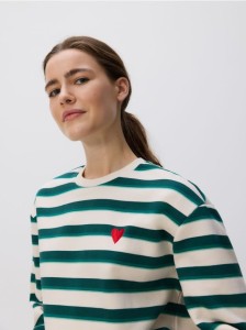 Bluza z drobnym haftem - ciemnozielony