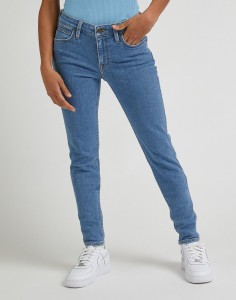 LEE SCARLETT DAMSKIE SPODNIE JEANSOWE JUST A BREESE L526FAB38 112330601