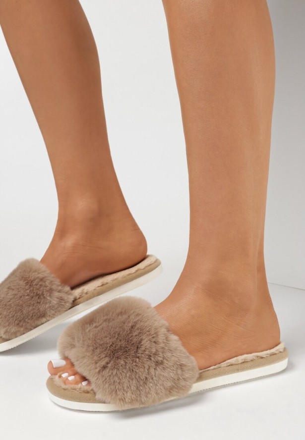 Beżowe Kapcie Gregisthus