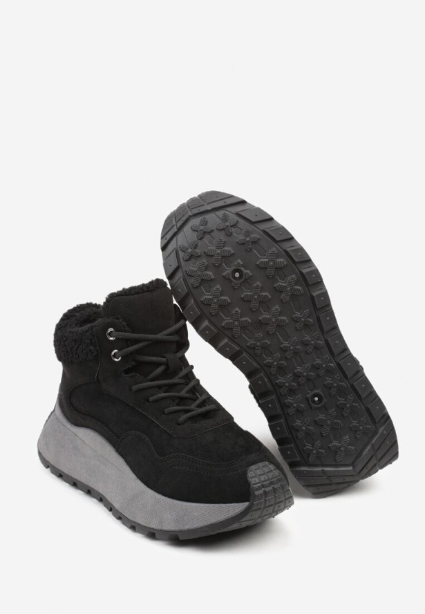 Czarne Sneakersy Śniegowce Vices na Grubej Podeszwie Ozdobione Futerkiem i Napisem Nelinena