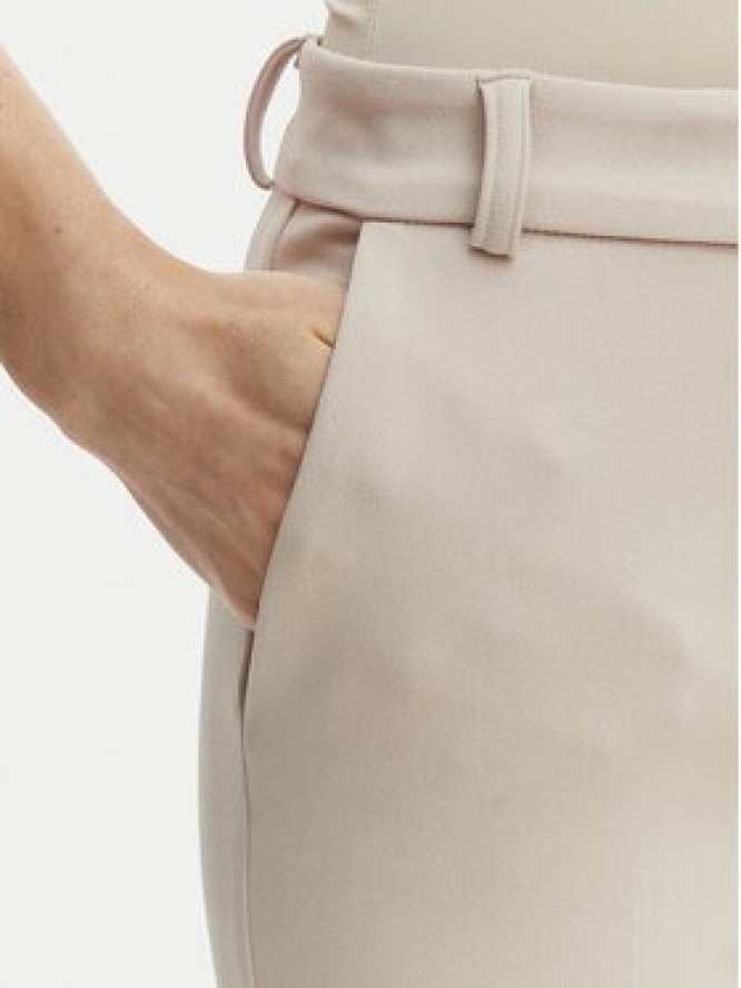 Rinascimento Spodnie materiałowe CFC0127865003 Beżowy Slim Fit