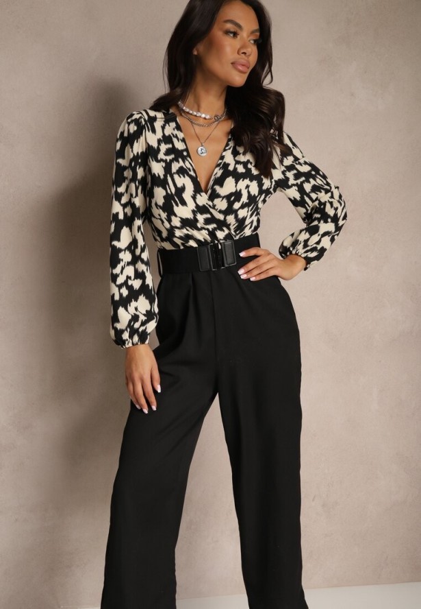 Czarno-Beżowy Kombinezon z Długimi Nogawkami i Kopertowym Dekoltem oraz Paskiem z Gumy Koretta