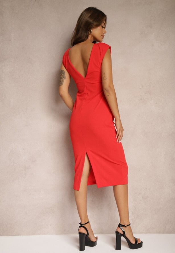 Czerwona Sukienka Midi Bez Rękawów z Drapowaniem i Wycięciem na Plecach Blita